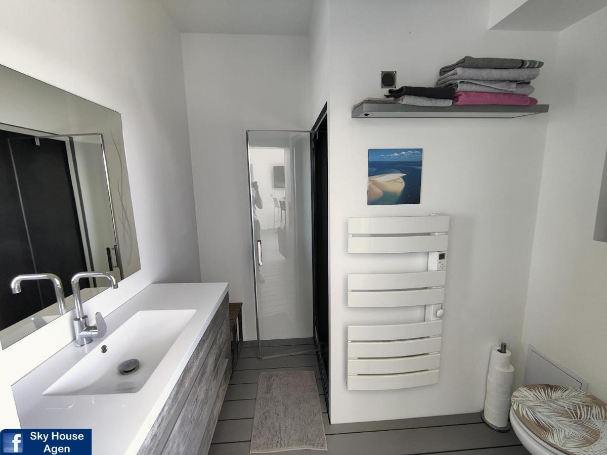 Piscine Chauffee Et Spa Jacuzzi Privatif Terrasse Sans Vis A Vis ,,,Sky House Agen,,, Eksteriør bilde